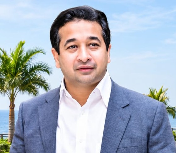 मंत्री नितेश राणेंचा उद्धव ठाकरे यांच्यावर घणाघाती  प्रहार